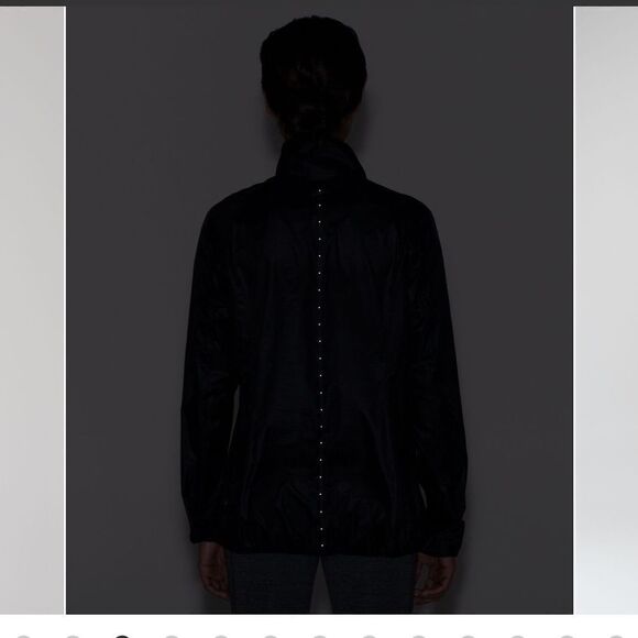 Lululemon Run With It Jacket - Picture 5 of 11